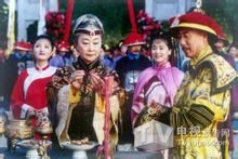 电视剧【乾隆王朝】主题曲歌词、演员表、职员表、剧照