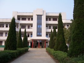 钟祥市长寿职业高级中学