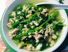 益母寄生鸡蛋汤