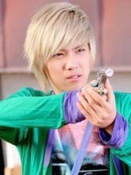 穿越高美男世界