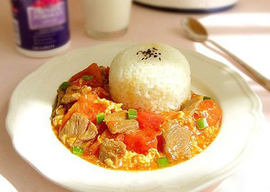 滑蛋番茄牛肉饭