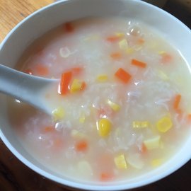 红罗卜玉米瘦肉粥