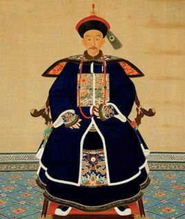 雍正六年(1728年)六月,出任贵州巡抚,张广泗深得鄂尔泰信任,是他最